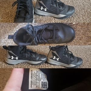 Under Armour boys basketball shoes